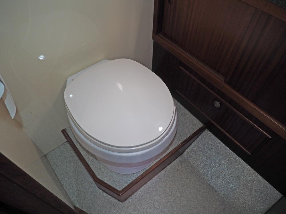 Vorschiff, Innenausstattung